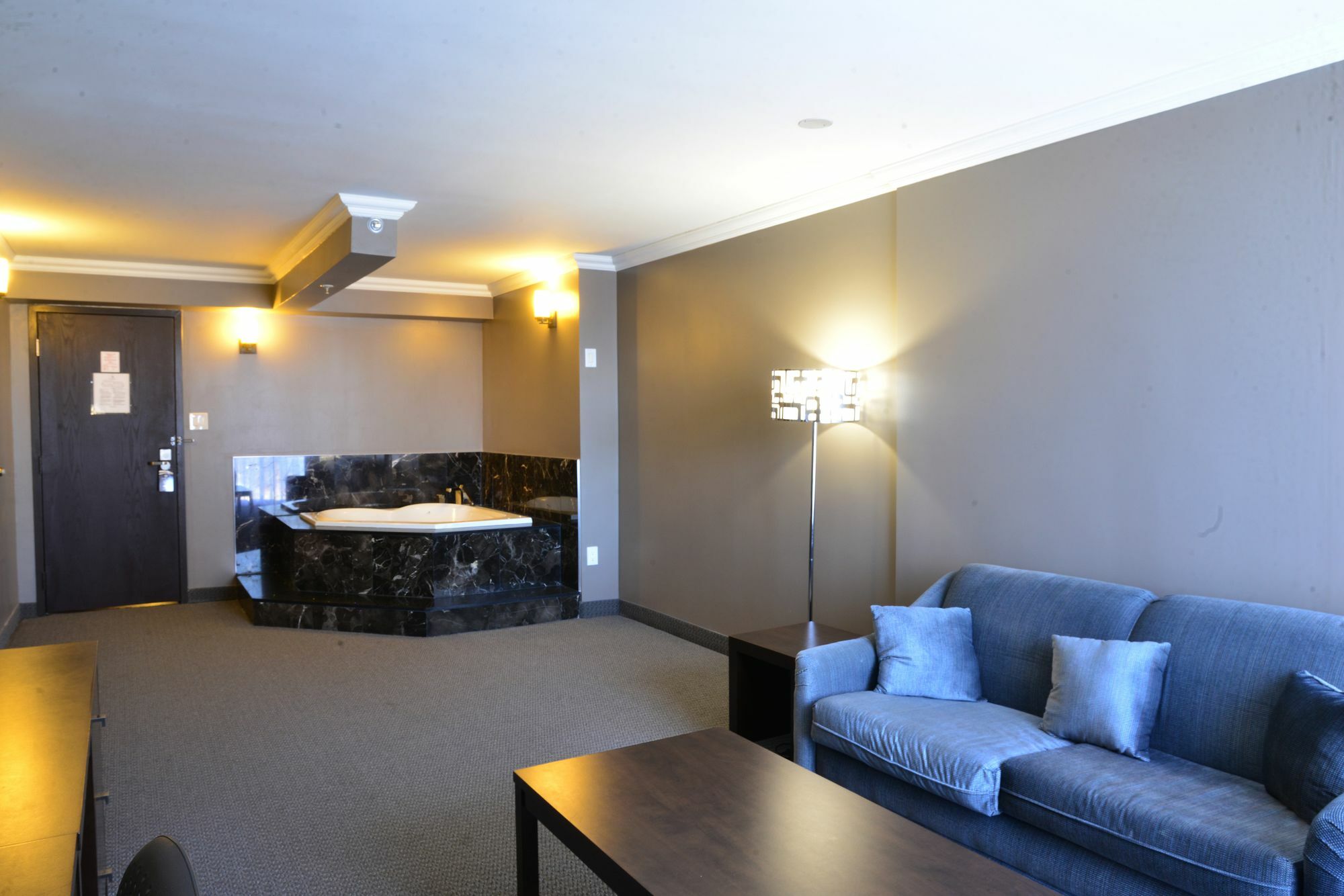 Edward Hotel North York Торонто Екстер'єр фото